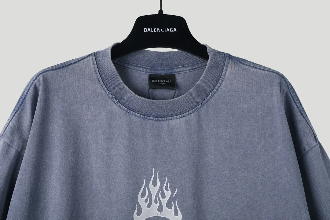 𝐁a𝐋en𝐂i𝐆a ：𝐁A𝐋EN𝐂IA𝐆A/ ； T ： 32 240 - # # 24ss Same Style ❗️❗️❗️ size：xs s m l